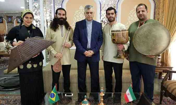 Navaye Mehr music Band chega a Brasília a convite do embaixador Sayed Ali Saghaeyan(foto: Embaixada do Irã)