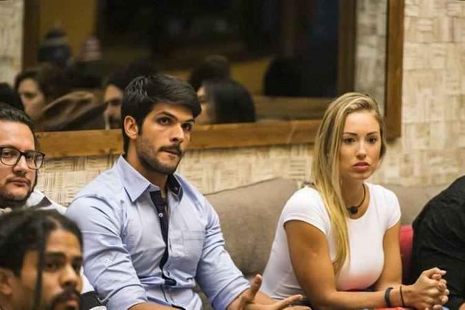 Lucas desenvolveu uma relação de proximidade com Jéssica e foi muito criticado dentro e fora da casa(foto: Globo/Paulo Belot) Lucas desenvolveu uma relação de proximidade com Jéssica e foi muito criticado dentro e fora da casa(foto: Globo/Paulo Belot)