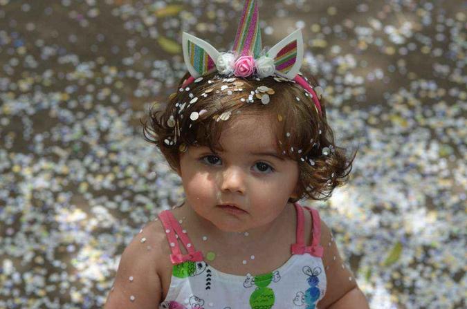 Pequena Lavínia em seu primeiro carnaval(foto: Ana Cordeiro/Esp CB/D.A. Press) Pequena Lavínia em seu primeiro carnaval(foto: Ana Cordeiro/Esp CB/D.A. Press)