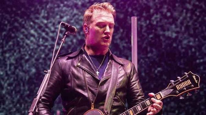 Josh Homme esclarece agressão a fotógrafa(foto: AFP) Josh Homme esclarece agressão a fotógrafa(foto: AFP)