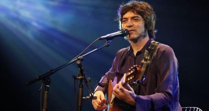 Fred Martins está radicado na Europa há seis anos: recital de voz e violão(foto: Marcela Boto/Divulgação) Fred Martins está radicado na Europa há seis anos: recital de voz e violão(foto: Marcela Boto/Divulgação)