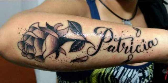 Fã diz que tatuagem foi feita em homenagem a participante do 'BBB18'(foto: Twitter/@patriciacampea) Fã diz que tatuagem foi feita em homenagem a participante do 'BBB18'(foto: Twitter/@patriciacampea)