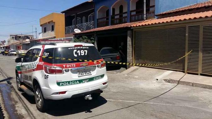O casal estava em processo de separação, de acordo com testemunhas, mas o autor não aceitava o fim do relacionamento(foto: Ana Rayssa/Esp. CB/D.A. Press) O casal estava em processo de separação, de acordo com testemunhas, mas o autor não aceitava o fim do relacionamento(foto: Ana Rayssa/Esp. CB/D.A. Press)