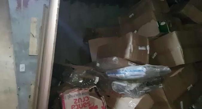 As cargas eram roubadas por assaltantes no Entorno que funcionavam como fornecedores da quadrilha, que, depois, distribuía os produtos pelo DF(foto: Divulgação/Divicom) As cargas eram roubadas por assaltantes no Entorno que funcionavam como fornecedores da quadrilha, que, depois, distribuía os produtos pelo DF(foto: Divulgação/Divicom)