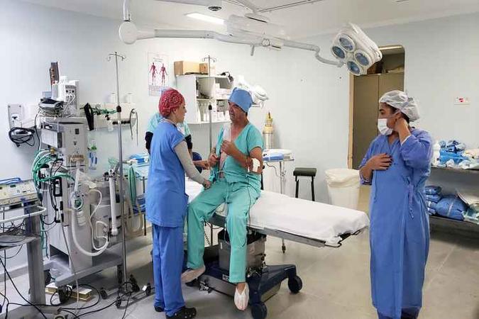 Procedimento foi inédito no hospital (foto: Divulgação/Saúde-DF ) Procedimento foi inédito no hospital (foto: Divulgação/Saúde-DF )