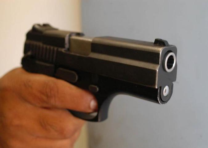 Modelo de pistola Taurus: falhas no sistema de segurança do armamento foram registradas no DF antes mesmo do contrato firmado em 2014 (foto: Ricardo Borba/CB/D.A Press ) Modelo de pistola Taurus: falhas no sistema de segurança do armamento foram registradas no DF antes mesmo do contrato firmado em 2014 (foto: Ricardo Borba/CB/D.A Press )