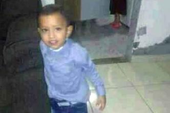 Henzo Gabriel da Silva de Olveira, 2 anos e 11 meses, foi assassinado na casa da família. Mãe e padrasto são acusados do crime(foto: Arquivo Pessoal) Henzo Gabriel da Silva de Olveira, 2 anos e 11 meses, foi assassinado na casa da família. Mãe e padrasto são acusados do crime(foto: Arquivo Pessoal)