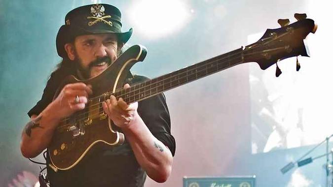 O líder do Motörhead morreu em 2015 (foto: Internet/Reprodução) O líder do Motörhead morreu em 2015 (foto: Internet/Reprodução)