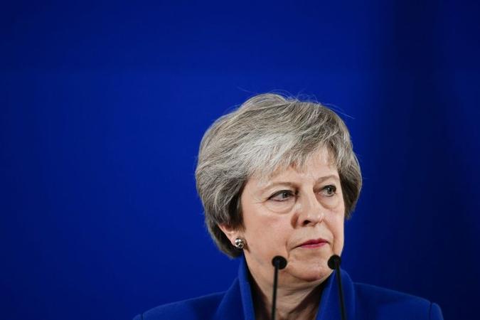 May não consegue obter o apoio majoritário de seu partido ao acordo do Brexit com a União Europeia(foto: Philippe lopez/AFP) May não consegue obter o apoio majoritário de seu partido ao acordo do Brexit com a União Europeia(foto: Philippe lopez/AFP)