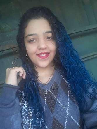 Adolescente reclamava de dores na barriga ao chegar à unidade de saúde(foto: Facebook/Reprodução ) Adolescente reclamava de dores na barriga ao chegar à unidade de saúde(foto: Facebook/Reprodução )