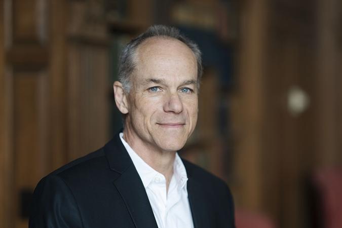 O prêmio Templeton foi concedido, nesta terça-feira (19/3), ao físico teórico brasileiro Marcelo Gleiser(foto: AFP) O prêmio Templeton foi concedido, nesta terça-feira (19/3), ao físico teórico brasileiro Marcelo Gleiser(foto: AFP)