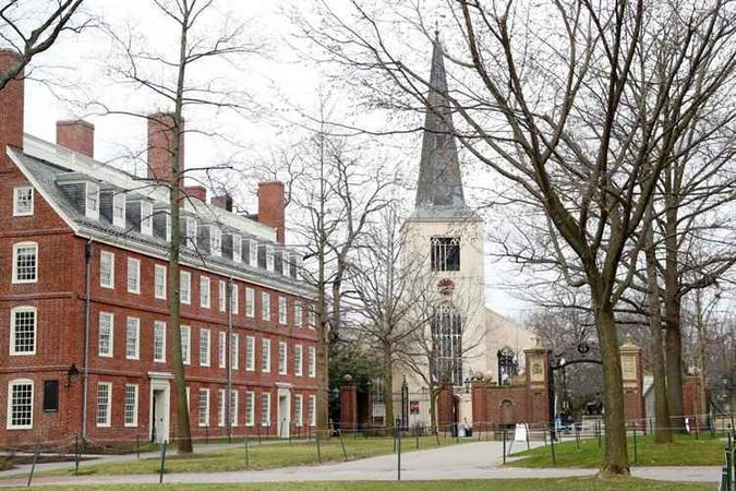 Câmpus da Universidade Harvard, a instituição que mais se classificou em primeiro lugar no ranking(foto: Maddie Meyer/AFP/Getty Images North America) Câmpus da Universidade Harvard, a instituição que mais se classificou em primeiro lugar no ranking(foto: Maddie Meyer/AFP/Getty Images North America)