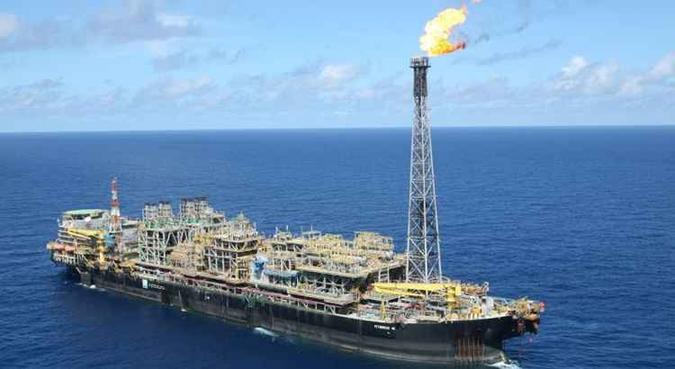 Na parte submarina será possível exigir 40%, pois o Brasil tem expertise na fabricação desses equipamentos(foto: Agência Petrobras) Na parte submarina será possível exigir 40%, pois o Brasil tem expertise na fabricação desses equipamentos(foto: Agência Petrobras)