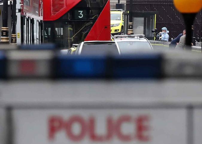 O homem suspeito de terrorismo foi preso no local(foto: Daniel Leal-Olivas /AFP) O homem suspeito de terrorismo foi preso no local(foto: Daniel Leal-Olivas /AFP)