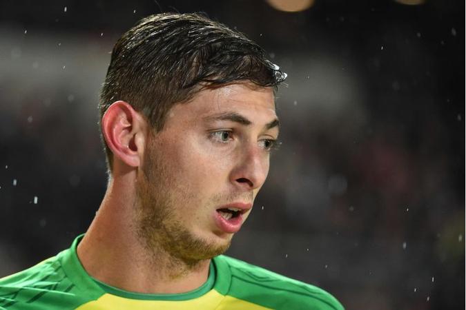 Sala, de 28 anos, viajava na segunda-feira para Cardiff, a cidade galesa do clube da Premier League para o qual tinha acabado de ser transferido(foto: Jean-Francois Monier/AFP) Sala, de 28 anos, viajava na segunda-feira para Cardiff, a cidade galesa do clube da Premier League para o qual tinha acabado de ser transferido(foto: Jean-Francois Monier/AFP)