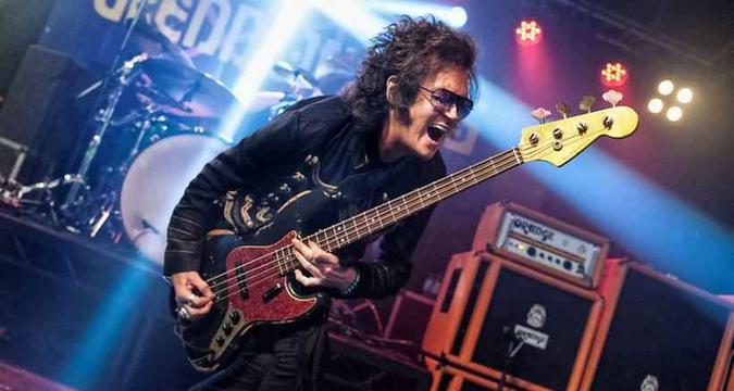 Glenn Hughes fez parte do Deep Purple nos anos 1970(foto: Reprodução/Internet) Glenn Hughes fez parte do Deep Purple nos anos 1970(foto: Reprodução/Internet)