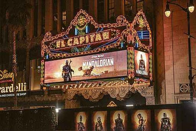 A série The Mandalorian, do universo Star Wars, faz parte do acervo Disney , que conta com produções próprias, da Marvel, Pixar e National Geografic(foto: Nick Agro/AFP) A série The Mandalorian, do universo Star Wars, faz parte do acervo Disney , que conta com produções próprias, da Marvel, Pixar e National Geografic(foto: Nick Agro/AFP)