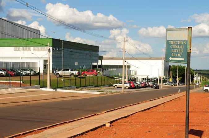 O Polo JK, em Santa Maria, fica em terreno do Pró-DF: intenção do GDF de resolver 80% das pendências dos programas de incentivos da Secretaria de Economia e Desenvolvimento(foto: Pedro Ventura/Agência Brasília) O Polo JK, em Santa Maria, fica em terreno do Pró-DF: intenção do GDF de resolver 80% das pendências dos programas de incentivos da Secretaria de Economia e Desenvolvimento(foto: Pedro Ventura/Agência Brasília)