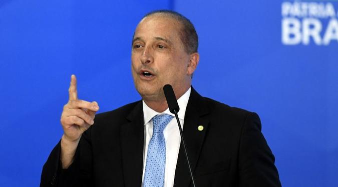 Onyx Lorenzoni, ministro-chefe da Casa Civil (foto: Ed Alves/CB/D.A Press) Onyx Lorenzoni, ministro-chefe da Casa Civil (foto: Ed Alves/CB/D.A Press)