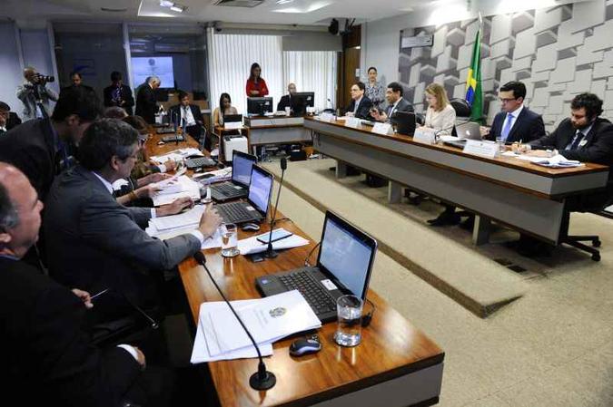 Principais pontos discutidos na Comissão Especial da PEC serão debatidos em seminário na sede do Correio (foto: Marcos Oliveira/Agência Senado) Principais pontos discutidos na Comissão Especial da PEC serão debatidos em seminário na sede do Correio (foto: Marcos Oliveira/Agência Senado)