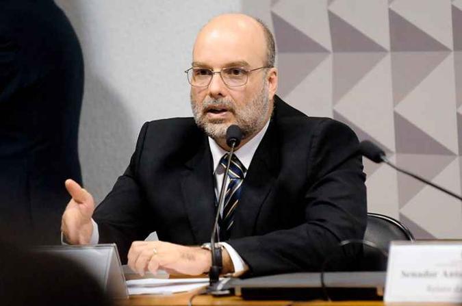 Rocha: renda em alta e dólar em queda favorecem turistas nacionais(foto: Waldemir Barreto/Agência Senado) Rocha: renda em alta e dólar em queda favorecem turistas nacionais(foto: Waldemir Barreto/Agência Senado)