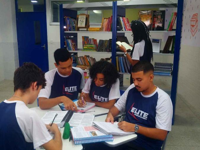 Alunos da Rede Elite de Ensino(foto: Maria Clara Cabreira/ Rede Elite de Ensino) Alunos da Rede Elite de Ensino(foto: Maria Clara Cabreira/ Rede Elite de Ensino)