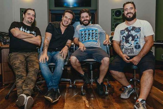 Banda fez muito sucesso com o hit 'Teorema de Carlão' (foto: Pedra Letícia/Divulgação ) Banda fez muito sucesso com o hit 'Teorema de Carlão' (foto: Pedra Letícia/Divulgação )