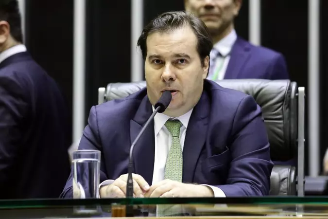 Rodrigo Maia também defende que alguns temas da Previdência devem estar incluídos na Constituição(foto: Najara Araújo/Câmara dos Deputados) Rodrigo Maia também defende que alguns temas da Previdência devem estar incluídos na Constituição(foto: Najara Araújo/Câmara dos Deputados)