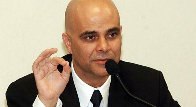 Marcos Valério deve colaborar com investigações da Polícia Civil(foto: Antonio Cruz/Agência Brasil) Marcos Valério deve colaborar com investigações da Polícia Civil(foto: Antonio Cruz/Agência Brasil)