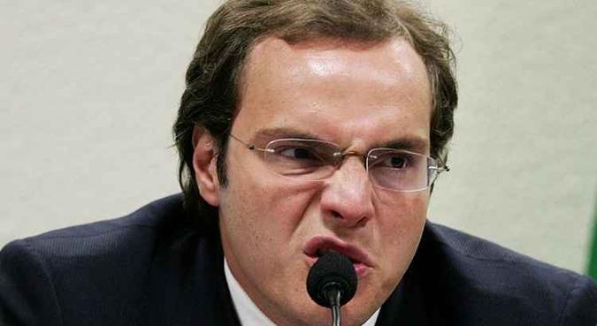 A delação de Lúcio Funaro corrobora com relatório da Polícia Federal que concluiu pela existência de um A delação de Lúcio Funaro corrobora com relatório da Polícia Federal que concluiu pela existência de um
