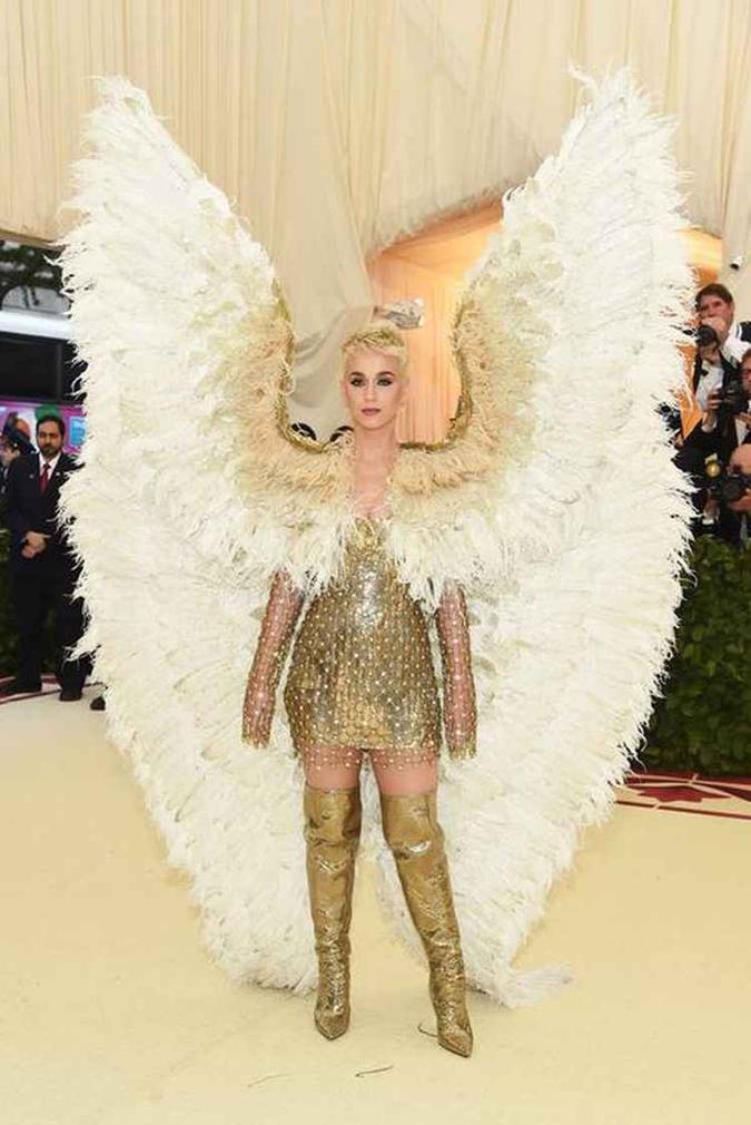 Katy Perry de anjo(foto: AFP) Katy Perry de anjo(foto: AFP)