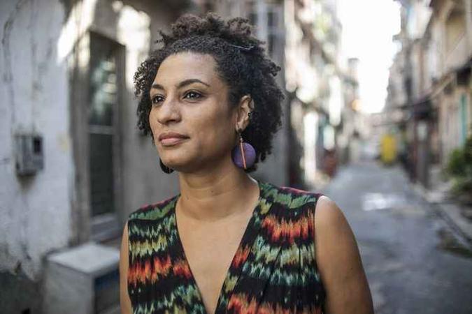 Marielle levou quatro tiros na cabeça: vereadora denunciava atuação da milícia no Rio de Janeiro(foto: Facebook/Reprodução) Marielle levou quatro tiros na cabeça: vereadora denunciava atuação da milícia no Rio de Janeiro(foto: Facebook/Reprodução)