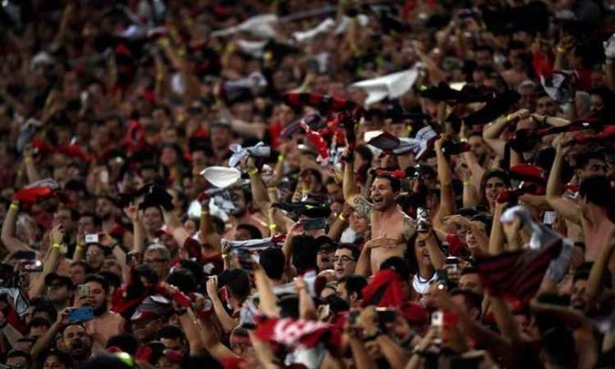 Confusão após a partida entre Flamengo e Independente (ARG), em 2017(foto: AFP / MAURO PIMENTEL) Confusão após a partida entre Flamengo e Independente (ARG), em 2017(foto: AFP / MAURO PIMENTEL)