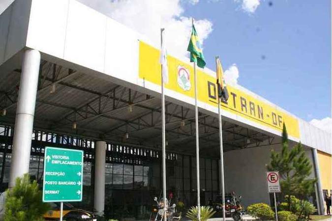 Detran oferece curso gratuito para tirar CNH a alunos da 