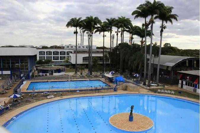 Aulas de nata��o movimentam o Previ(foto: Vinicius Cardoso Vieira/Esp. CB/D.A Press)