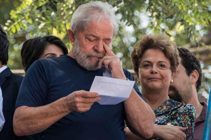 (foto: AFP / NELSON ALMEIDA) (foto: AFP / NELSON ALMEIDA)