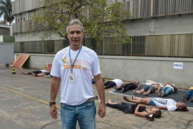 Moacir Boaventura é gerente da unidade e confia na capacidade de seus alunos(foto: Nícolas Braga/Esp. CB/D.A Press) Moacir Boaventura é gerente da unidade e confia na capacidade de seus alunos(foto: Nícolas Braga/Esp. CB/D.A Press)