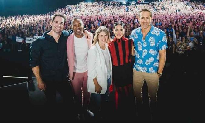 O filme 'Esquadrão 6' reforça o catálogo da Netflix a partir de amanhã(foto: Netflix/Divulgação) O filme 'Esquadrão 6' reforça o catálogo da Netflix a partir de amanhã(foto: Netflix/Divulgação)