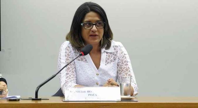 Ela trabalhava na GFD Investimentos, uma das empresas de fachada do doleiro, usada para lavar dinheiro ilícito e encaminhar propinas a políticos(foto: Gabriela Korossy/Câmara dos Deputados) Ela trabalhava na GFD Investimentos, uma das empresas de fachada do doleiro, usada para lavar dinheiro ilícito e encaminhar propinas a políticos(foto: Gabriela Korossy/Câmara dos Deputados)