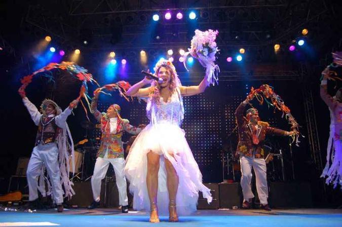 A atração principal desta sexta-feira, na Torre de TV, será Elba Ramalho: a paraibana sobe ao palco às 22h(foto: Inês Campelo/DP/D.A Press - 22/6/16) A atração principal desta sexta-feira, na Torre de TV, será Elba Ramalho: a paraibana sobe ao palco às 22h(foto: Inês Campelo/DP/D.A Press - 22/6/16)
