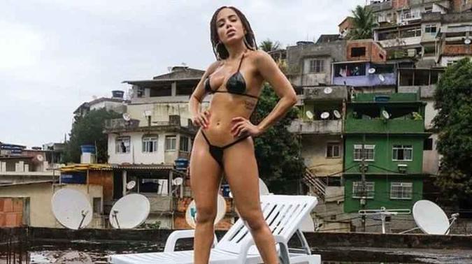 Anitta irá cantar hits como 'Vai malandra' e 'Show das poderosas'(foto: Instagram/Reprodução) Anitta irá cantar hits como 'Vai malandra' e 'Show das poderosas'(foto: Instagram/Reprodução)