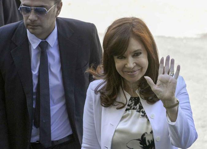 Como vice-presidente e presidente Senado, ela precisa ter um julgamento político no Congresso antes da suspensa do foro(foto: Juan Mabromata / AFP) Como vice-presidente e presidente Senado, ela precisa ter um julgamento político no Congresso antes da suspensa do foro(foto: Juan Mabromata / AFP)