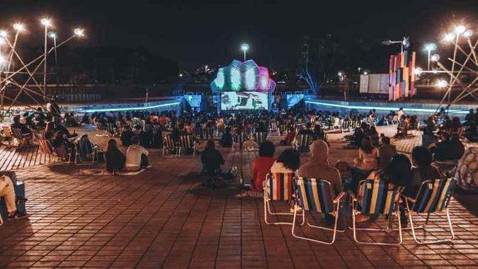 A Ocupação Contém chegou à Piscina com Ondas em maio e já é sucesso entre o público brasiliense(foto: Bruno Pagani/Divulgação) A Ocupação Contém chegou à Piscina com Ondas em maio e já é sucesso entre o público brasiliense(foto: Bruno Pagani/Divulgação)
