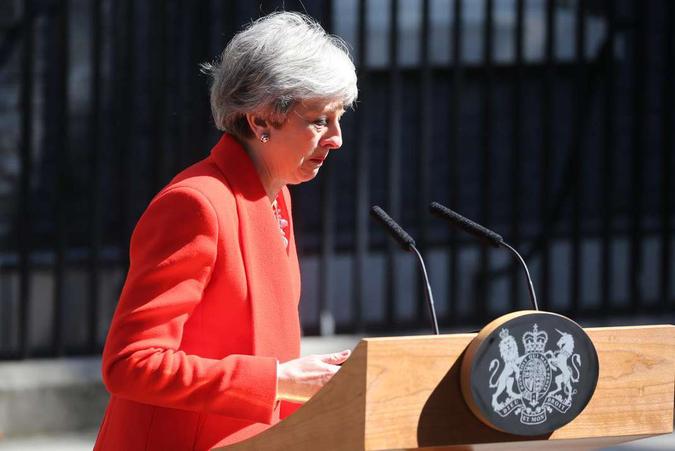 Primeira-ministra Theresa May anunciando sua renúncia nesta sexta-feira (24/5)(foto: Isabel Infantes/AFP) Primeira-ministra Theresa May anunciando sua renúncia nesta sexta-feira (24/5)(foto: Isabel Infantes/AFP)