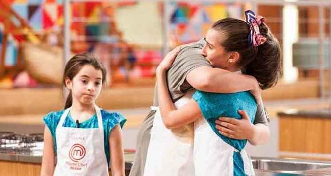 Lorenzo se saiu melhor na prova de frutos do mar. Ivana e Sofia se despediram da competição Lorenzo se saiu melhor na prova de frutos do mar. Ivana e Sofia se despediram da competição
