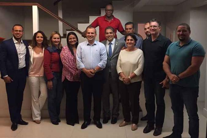 Na quarta-feira, encontro do Pros determinou o acerto com Eliana Pedrosa e Liliane Roriz(foto: Reprdoução) Na quarta-feira, encontro do Pros determinou o acerto com Eliana Pedrosa e Liliane Roriz(foto: Reprdoução)