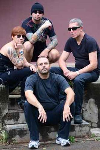 Marielle, Alexandre, Geraldo e Helder: rock visceral(foto: Ronaldo de Oliveira/CB/D.A Press) Marielle, Alexandre, Geraldo e Helder: rock visceral(foto: Ronaldo de Oliveira/CB/D.A Press)