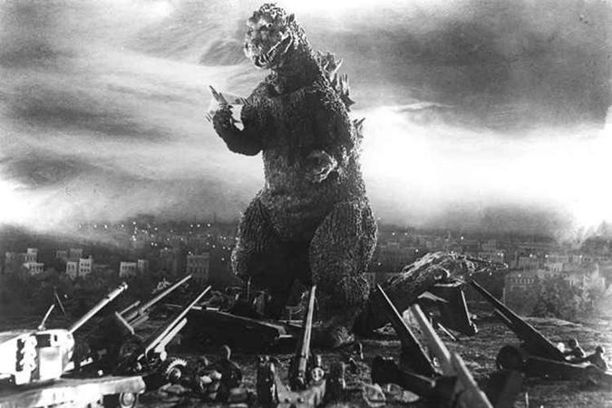 O clássico filme Godzilla (1954) já ganhou remake em 2014 e agora terá uma continuação em 2019. (foto: Toho Co./Divulgação) O clássico filme Godzilla (1954) já ganhou remake em 2014 e agora terá uma continuação em 2019. (foto: Toho Co./Divulgação)
