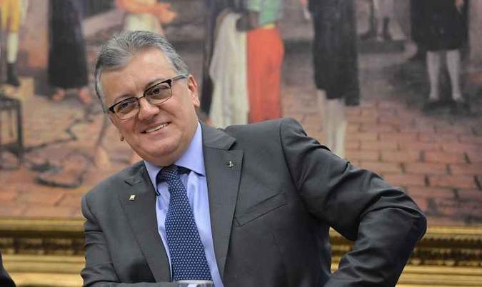Aldemir Bendine está preso desde 27 de julho do ano passado, e deve continuar encarcerado(foto: Valter Campanato/Agência Brasil) Aldemir Bendine está preso desde 27 de julho do ano passado, e deve continuar encarcerado(foto: Valter Campanato/Agência Brasil)