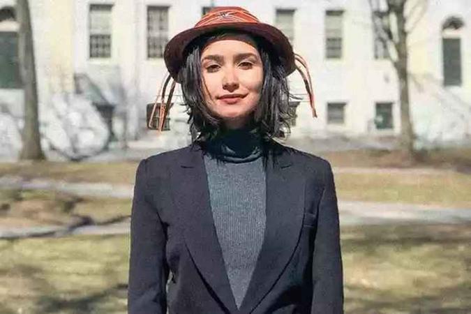 Natália, com seu chapéu típico do Nordeste, na primeira vez em que esteve em Harvard(foto: Arquivo Pessoal) Natália, com seu chapéu típico do Nordeste, na primeira vez em que esteve em Harvard(foto: Arquivo Pessoal)